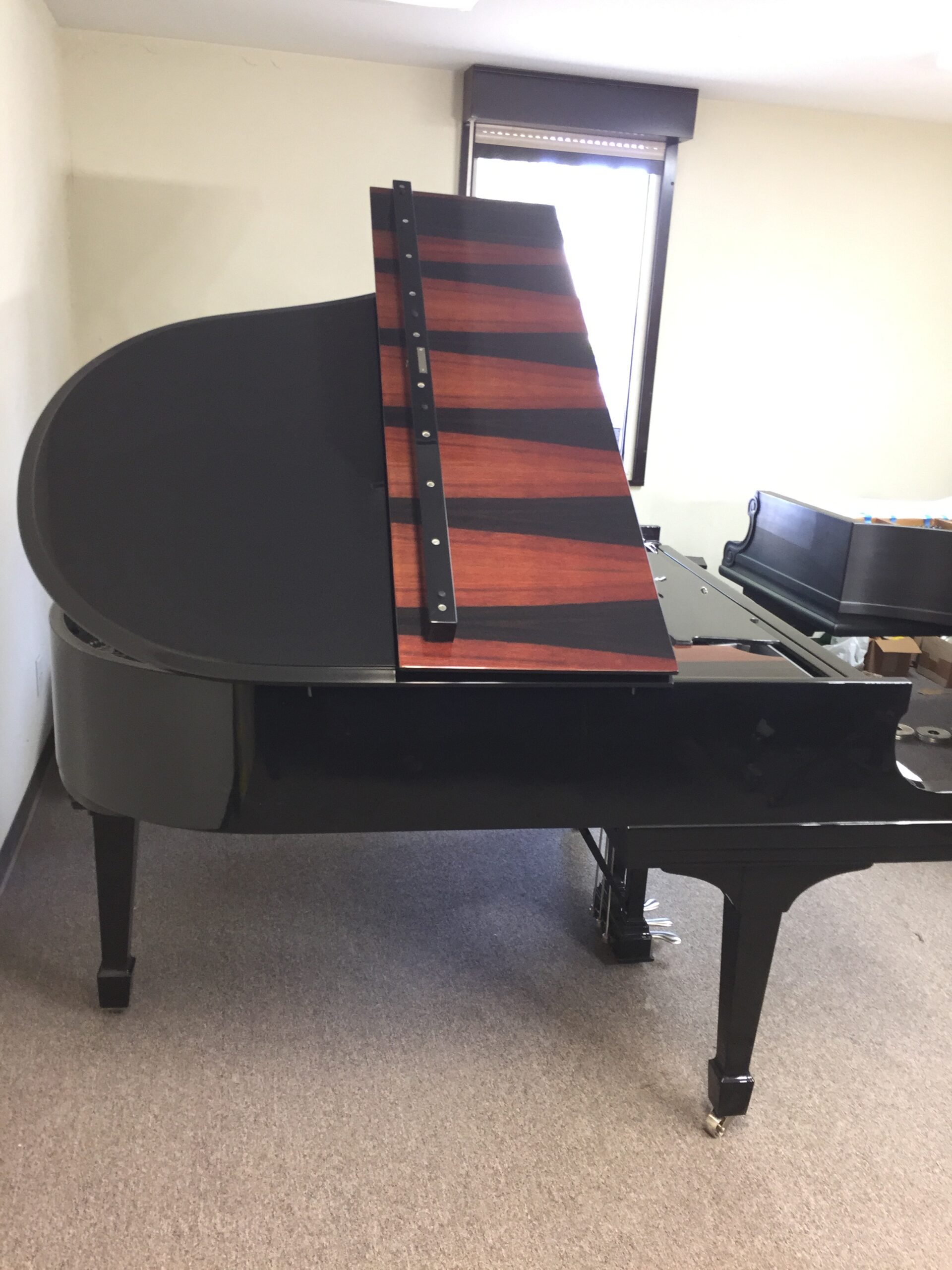 CUSTOM PIANO COLOR